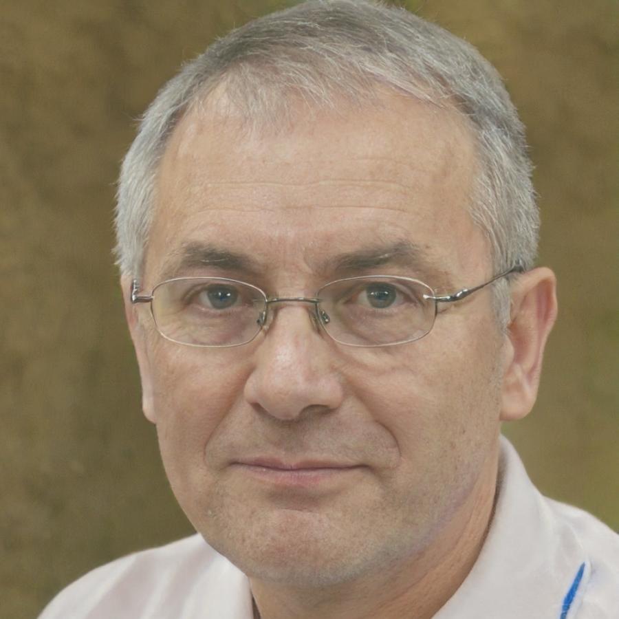 Portrait de Bastien Lefèvre, Cofondateur et Responsable Technique de porenquilath